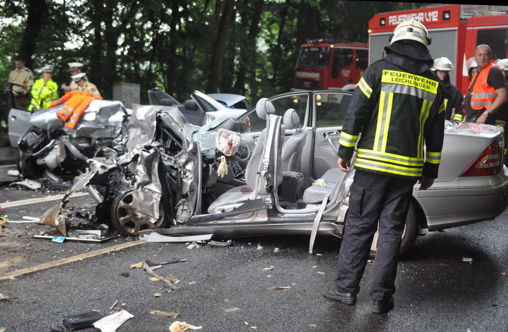 Schwerer VU Leichlingen L294  beide Fahrer verstorben P47.JPG